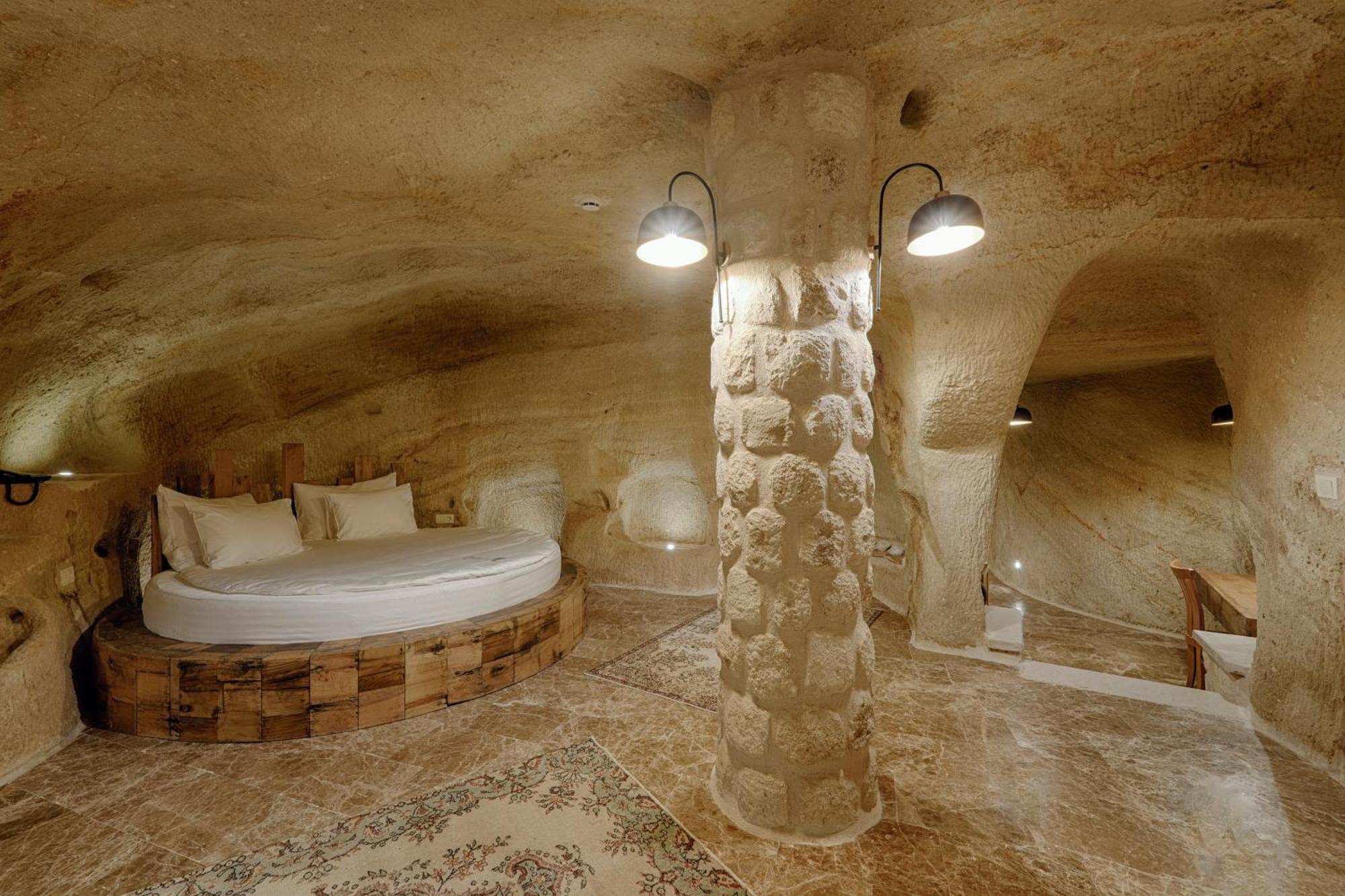 Solem Cave Suites อูร์กุบ ภายนอก รูปภาพ