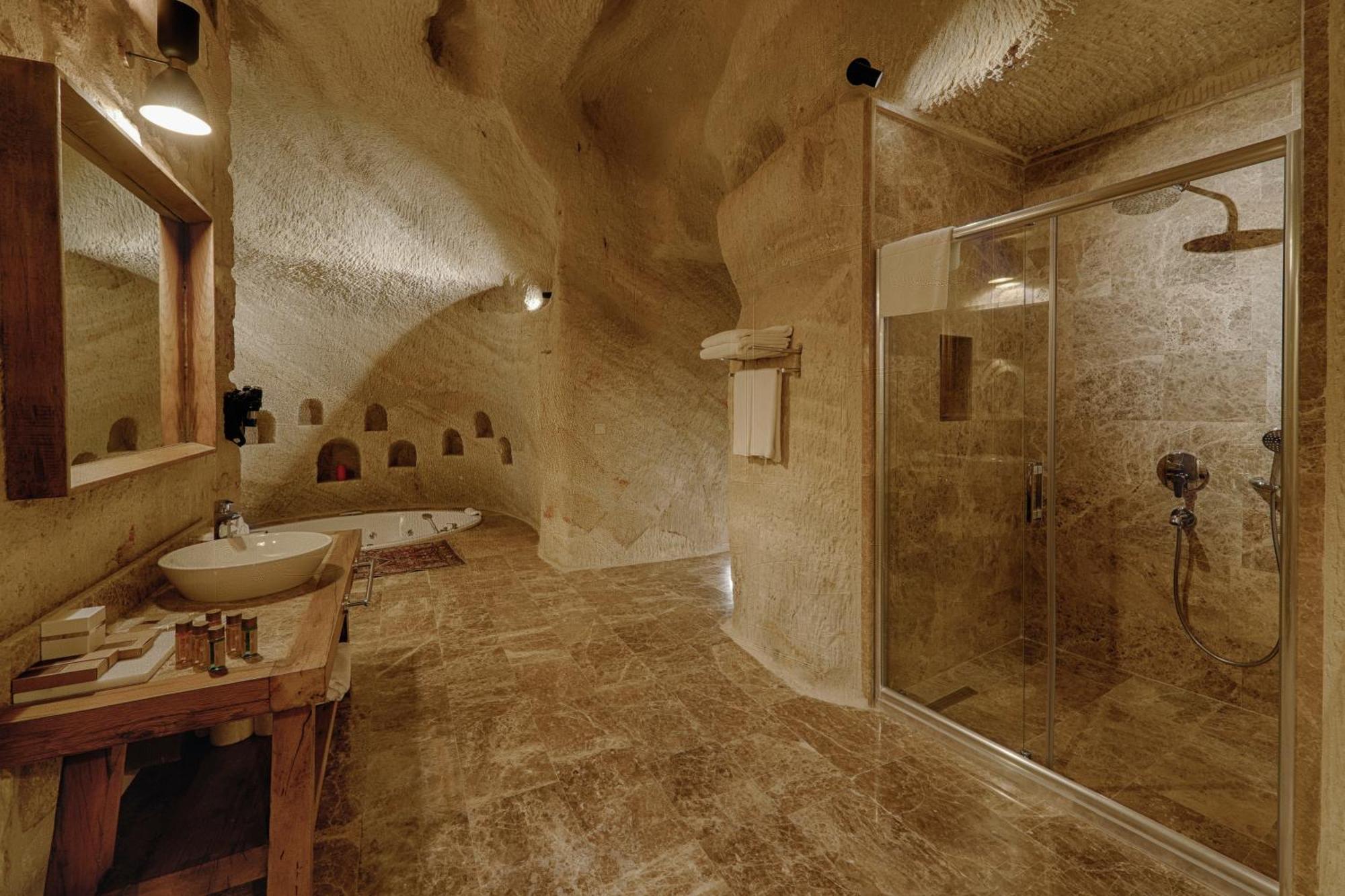 Solem Cave Suites อูร์กุบ ภายนอก รูปภาพ