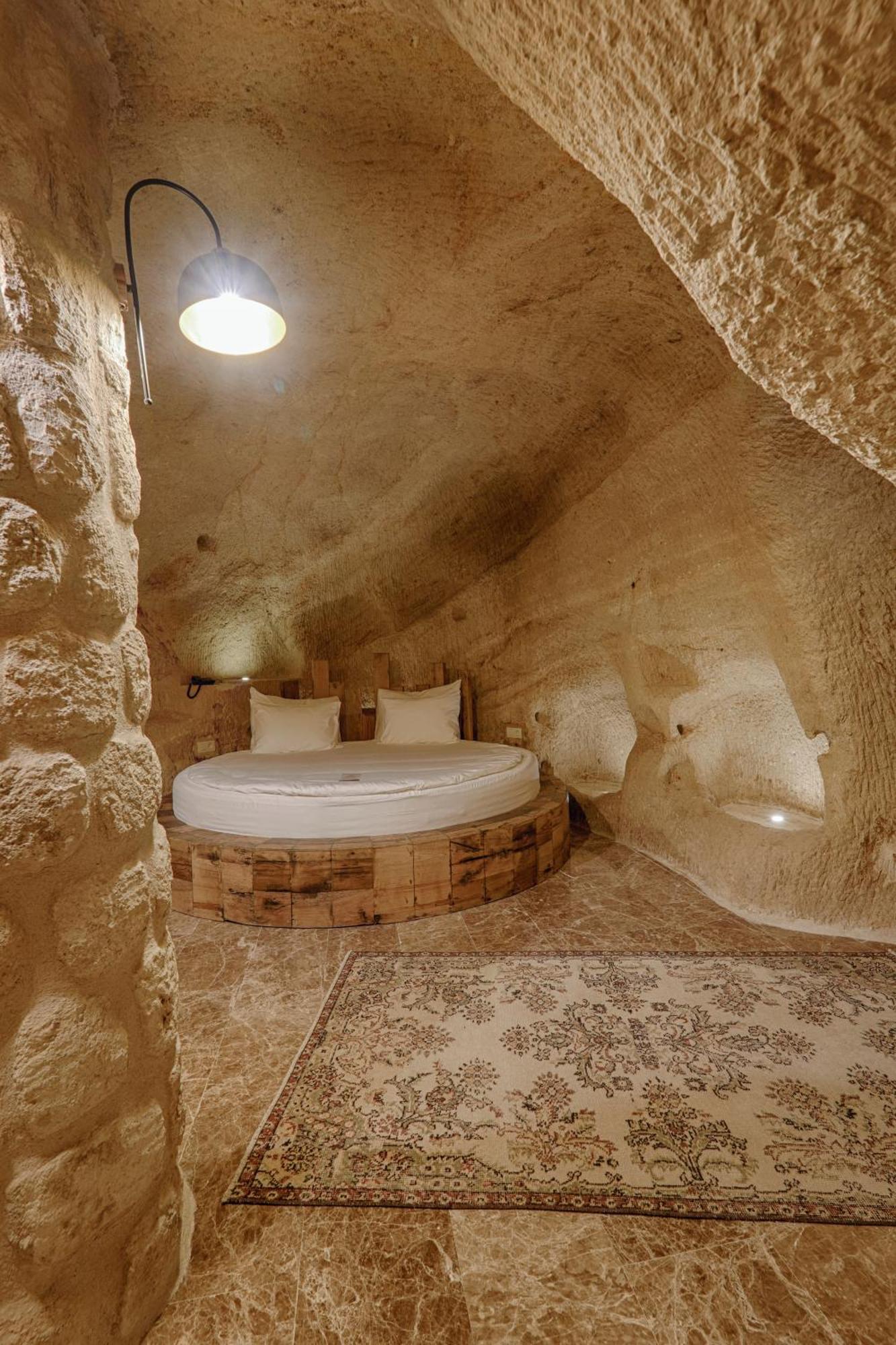 Solem Cave Suites อูร์กุบ ภายนอก รูปภาพ