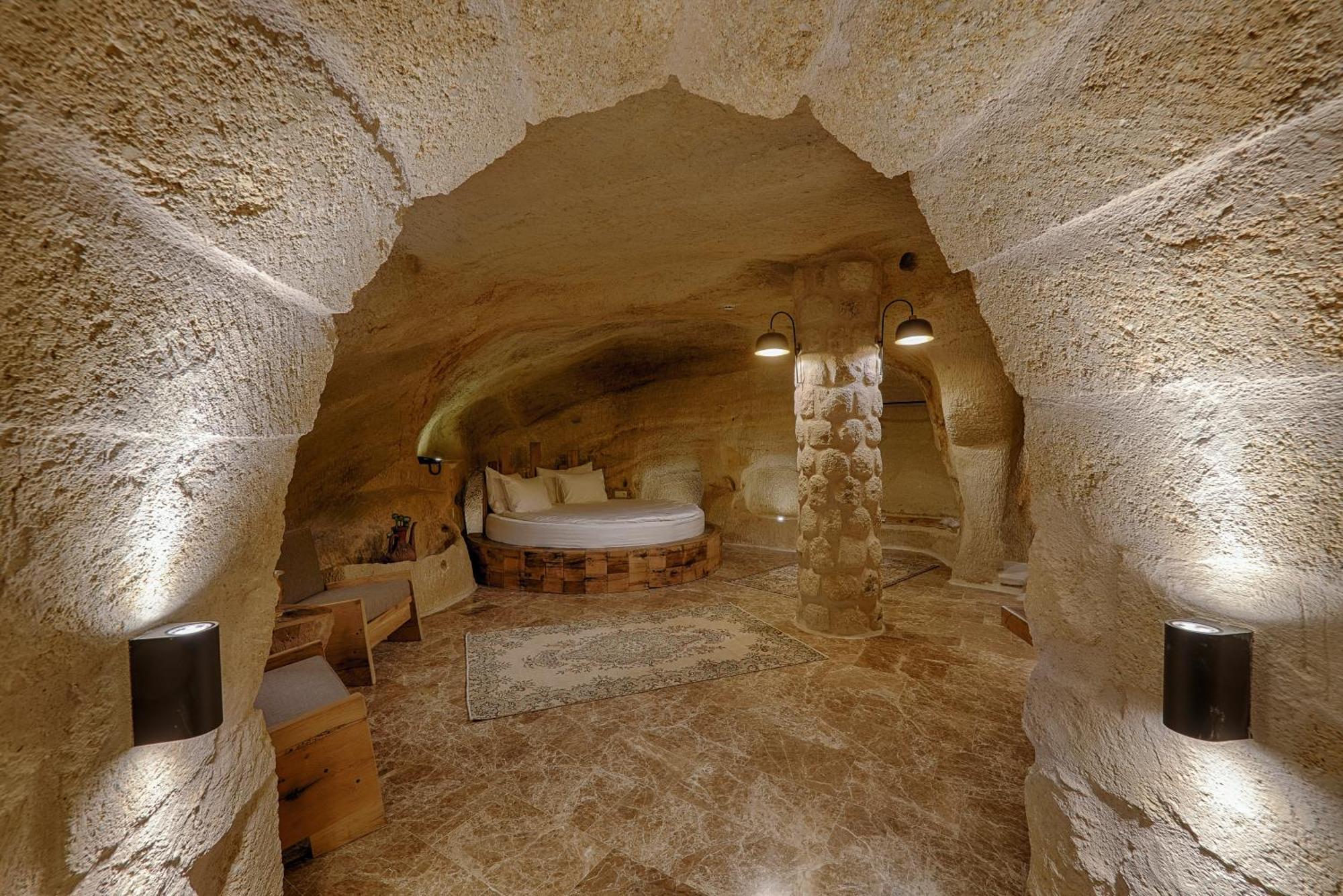 Solem Cave Suites อูร์กุบ ภายนอก รูปภาพ