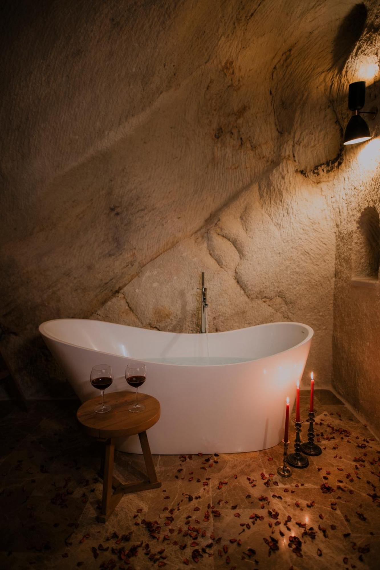 Solem Cave Suites อูร์กุบ ภายนอก รูปภาพ